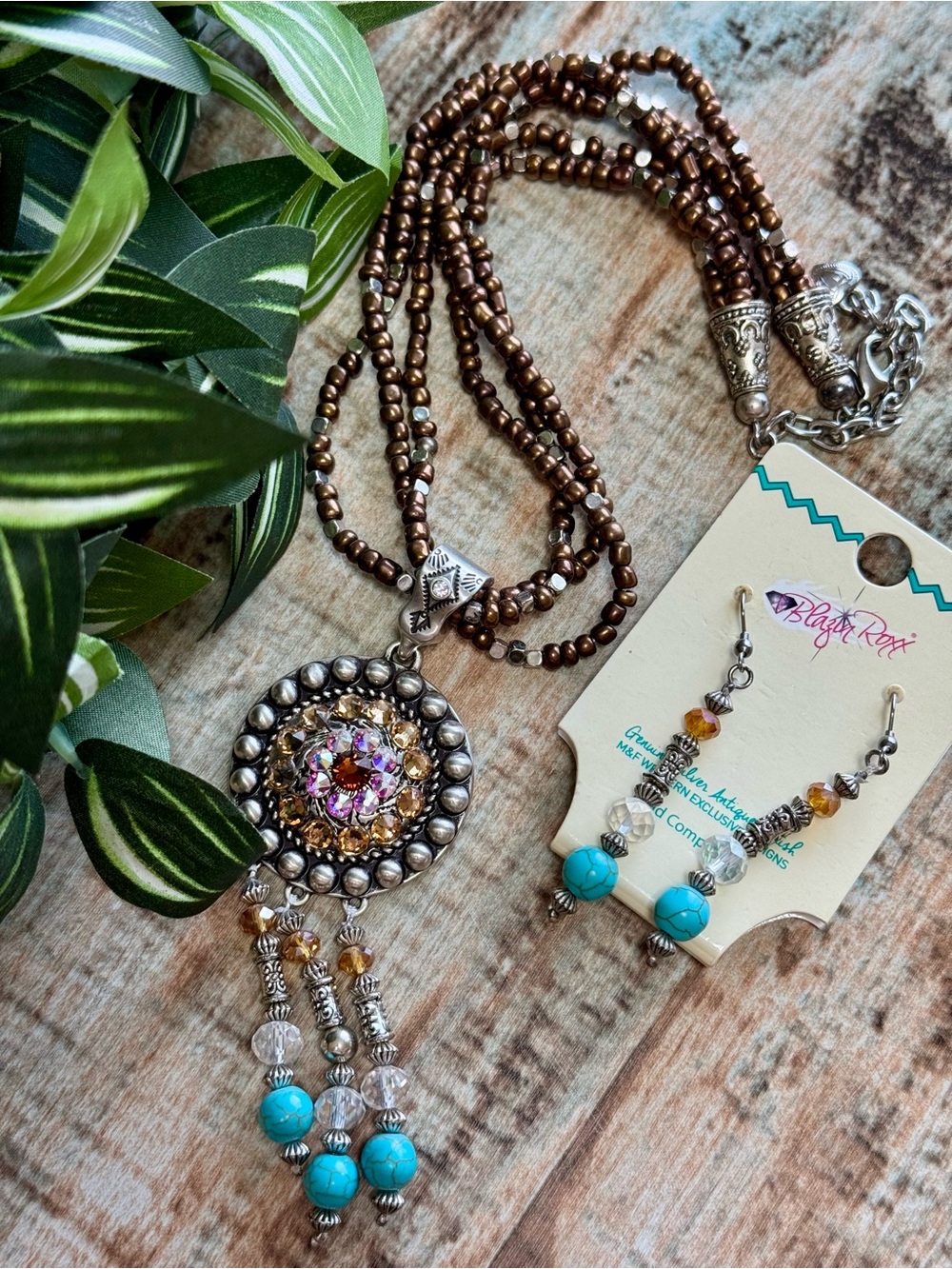 🆕 Women’s Western Necklace & Earrings Set | #B18